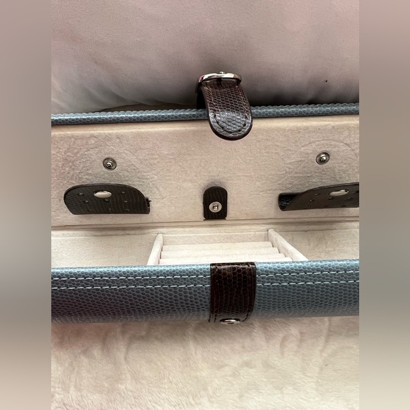 Travel jewelry box leather Cylindrical With Mirror - Picture 4 of 14